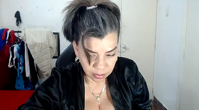 vikyadams online show from February 2025 08:33:02 PM