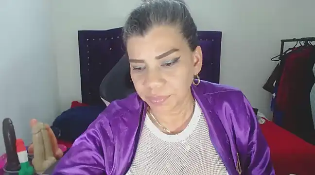 vikyadams online show from March 2025 07:25:01 PM