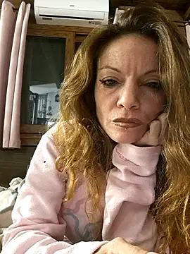 Snapshot of vampvanna23 chatting on November 2025 11:50:01 PM vampvanna23 online show from November 2025 11:50:01 PM