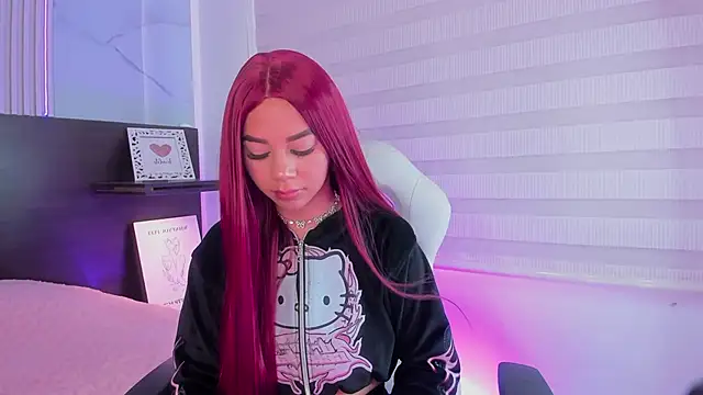 Violet spencer online show from February 2025 05:25:02 PM