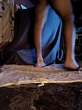 brownfeet online show from November 2025 04:55:01 AM