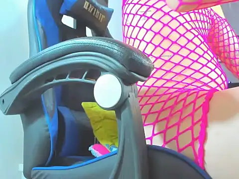 jessicaJonss online show from March 2026 10:33:01 PM