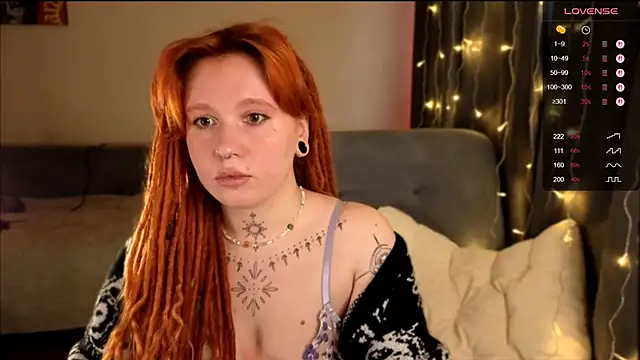 The Full Red Moon online show from December 2025 09:51:01 AM