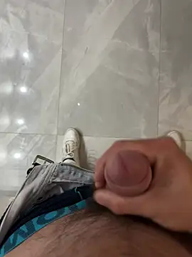 -Manu-85 online show from May 2026 09:31:02 PM