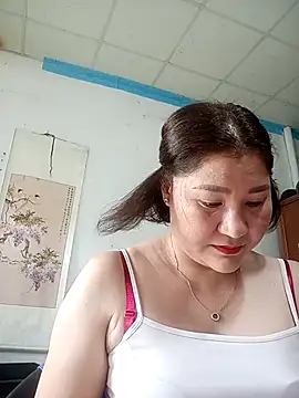 Snapshot of Rose_DiDi chatting on July 2026 04:05:02 AM Rose DiDi online show from July 2026 04:05:02 AM