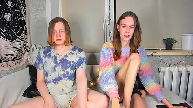 Snapshot of Calvin_and_Kevin chatting on January 2026 03:00:02 AM Calvin and Kevin online show from January 2026 03:00:02 AM