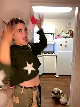 SafeinouterSpace online show from October 2025 06:20:01 PM