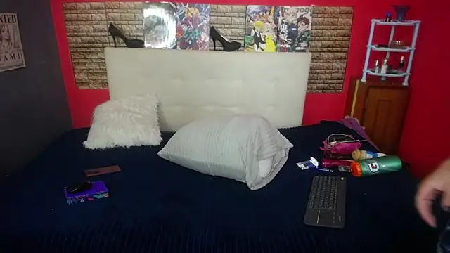 violl3tfoxx online show from October 2025 03:02:01 PM