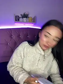 Ady 18 online show from March 2025 01:07:01 AM