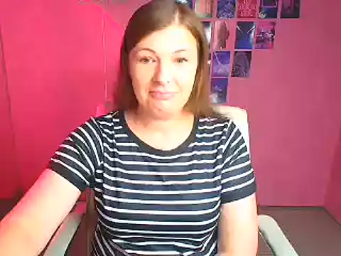Snapshot of Lissmilf chatting on June 2026 11:44:01 AM Lissmilf online show from June 2026 11:44:01 AM