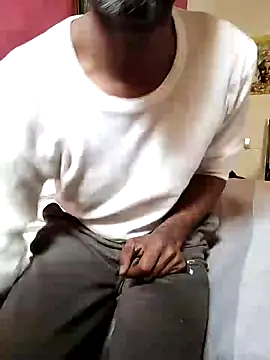 KeptupInosine online show from March 2025 02:51:02 PM