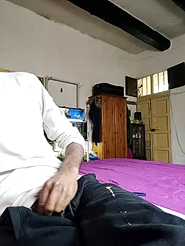 KeptupInosine online show from February 2026 01:40:01 PM