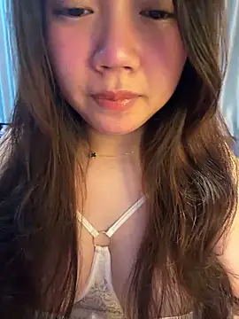 Hotellinh12 online show from April 2026 04:03:01 PM