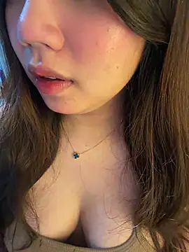 Hotellinh12 online show from April 2026 04:04:02 PM