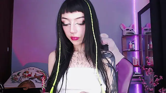 Snapshot of catipetite chatting on February 2025 06:12:01 AM catipetite online show from February 2025 06:12:01 AM