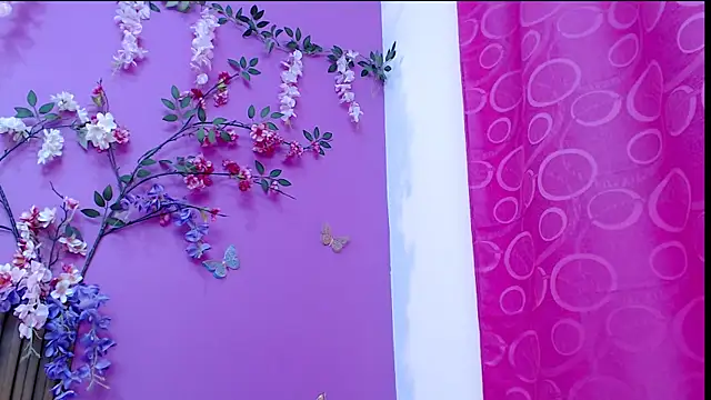 Watagatapitusberry1 online show from February 2025 01:32:01 AM