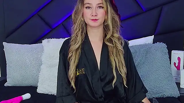 MaryDeniro online show from January 2025 11:10:02 PM