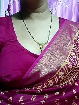 Snapshot of Rosy-B chatting on February 2025 12:16:01 AM Rosy-B online show from February 2025 12:16:01 AM