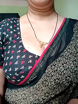 Snapshot of Rosy-B chatting on March 2025 03:45:01 AM Rosy-B online show from March 2025 03:45:01 AM