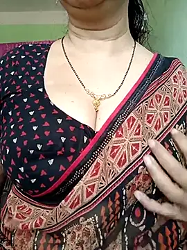 Snapshot of Rosy-B chatting on March 2025 06:59:01 AM Rosy-B online show from March 2025 06:59:01 AM