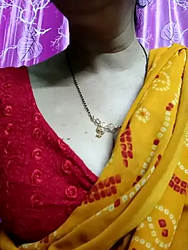 Snapshot of Rosy-B chatting on March 2025 09:51:02 PM Rosy-B online show from March 2025 09:51:02 PM