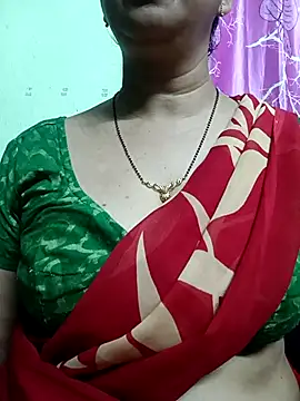 Snapshot of Rosy-B chatting on September 2025 09:40:02 PM Rosy-B online show from September 2025 09:40:02 PM