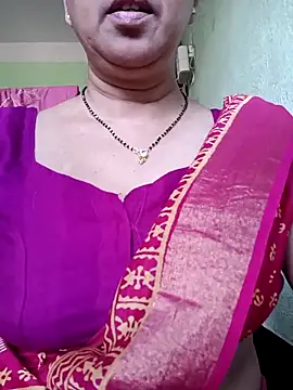 Snapshot of Rosy-B chatting on September 2025 09:46:02 AM Rosy-B online show from September 2025 09:46:02 AM