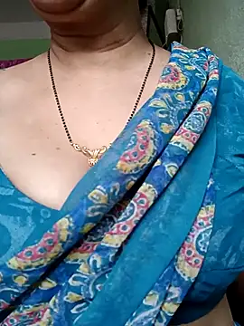 Rosy-B online show from December 2025 10:02:02 AM