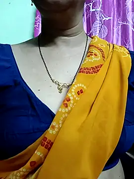 Rosy-B online show from April 2026 11:13:02 PM