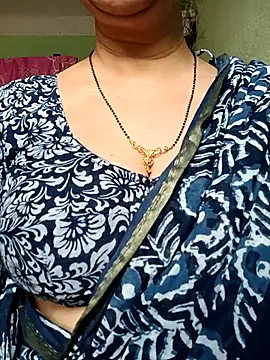 Rosy-B online show from April 2026 12:38:01 AM