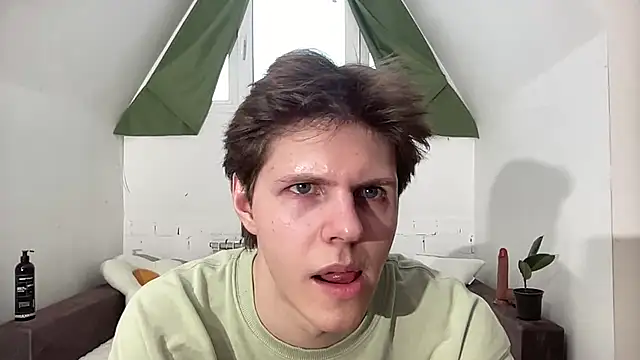 Nick Win online show from January 2025 09:21:02 AM