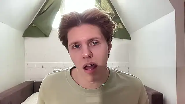 Nick Win online show from January 2025 04:19:01 AM