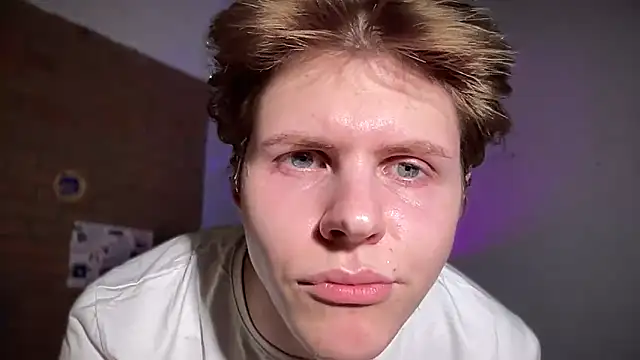 Nick Win online show from January 2025 01:19:01 PM