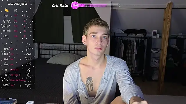 Nick Win online show from November 2025 07:13:02 PM