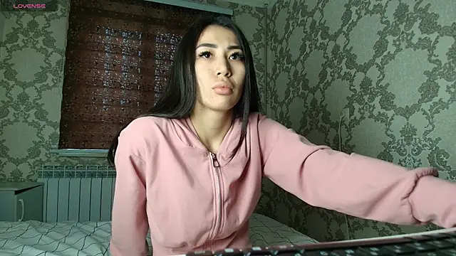 Homura Ayanami online show from April 2026 05:19:01 AM