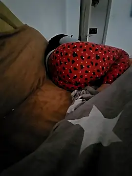 Aian09 online show from September 2025 07:58:01 AM