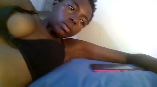 Snapshot of Ebony_maffin chatting on February 2025 05:19:01 AM Ebony maffin online show from February 2025 05:19:01 AM