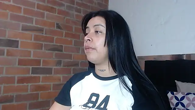 Snapshot of salome__hills1 chatting on July 2026 08:38:01 PM salome hills1 online show from July 2026 08:38:01 PM