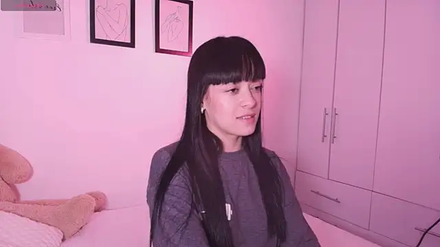 DannaHyde online show from November 2025 06:07:02 PM