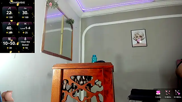 Snapshot of Jimena_Grey chatting on October 2025 07:38:02 PM Jimena Grey online show from October 2025 07:38:02 PM