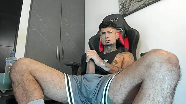 Snapshot of sergiio_mesa27 chatting on September 2025 02:00:02 PM sergiio mesa27 online show from September 2025 02:00:02 PM