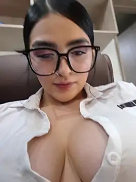 Snapshot of miel_gomez chatting on July 2026 11:58:02 AM miel gomez online show from July 2026 11:58:02 AM