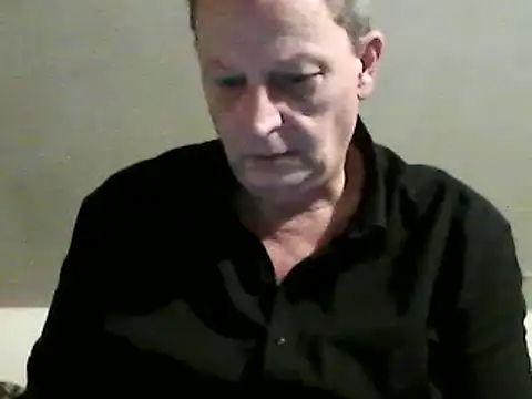 Snapshot of chubbybear2cum chatting on January 2025 11:40:01 PM chubbybear2cum online show from January 2025 11:40:01 PM