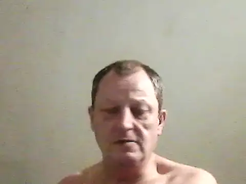 Snapshot of chubbybear2cum chatting on February 2025 04:05:01 AM chubbybear2cum online show from February 2025 04:05:01 AM