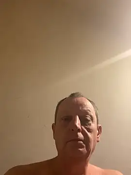 Snapshot of chubbybear2cum chatting on September 2025 04:47:01 AM chubbybear2cum online show from September 2025 04:47:01 AM