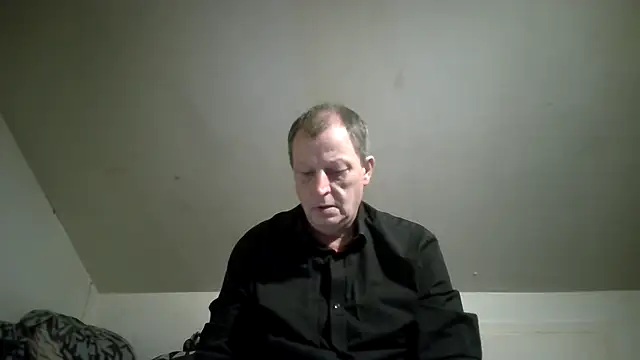 Snapshot of chubbybear2cum chatting on February 2026 04:19:02 AM chubbybear2cum online show from February 2026 04:19:02 AM