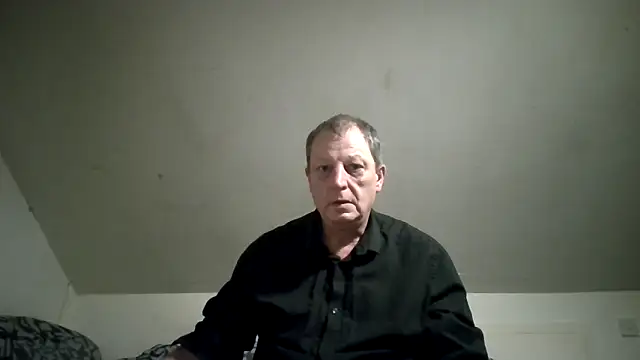 Snapshot of chubbybear2cum chatting on February 2026 01:45:04 AM chubbybear2cum online show from February 2026 01:45:04 AM