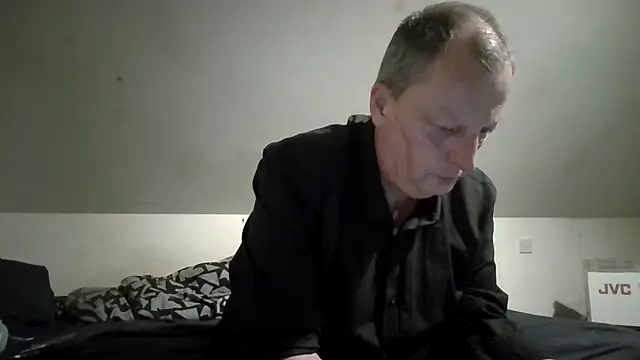 Snapshot of chubbybear2cum chatting on June 2026 02:10:01 AM chubbybear2cum online show from June 2026 02:10:01 AM