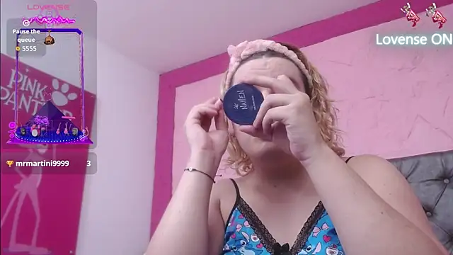 Pearl Michelts online show from October 2025 04:06:02 PM