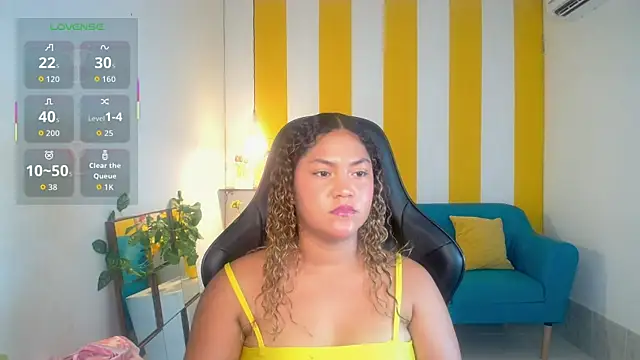 Cristal War online show from December 2025 11:14:02 PM